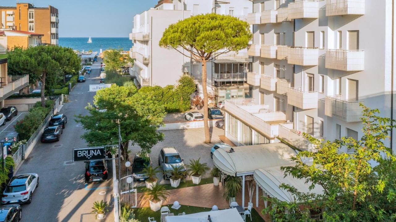 Hotel Bruna B&B Milano Marittima Kültér fotó
