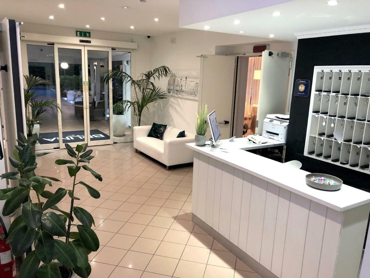 Hotel Bruna B&B Milano Marittima Kültér fotó